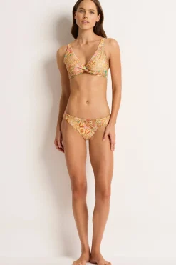 Casa Multi Fit Twist Crop