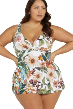 Into the Saltu Delacroix Swimdress