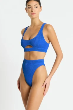 Sasha Crop